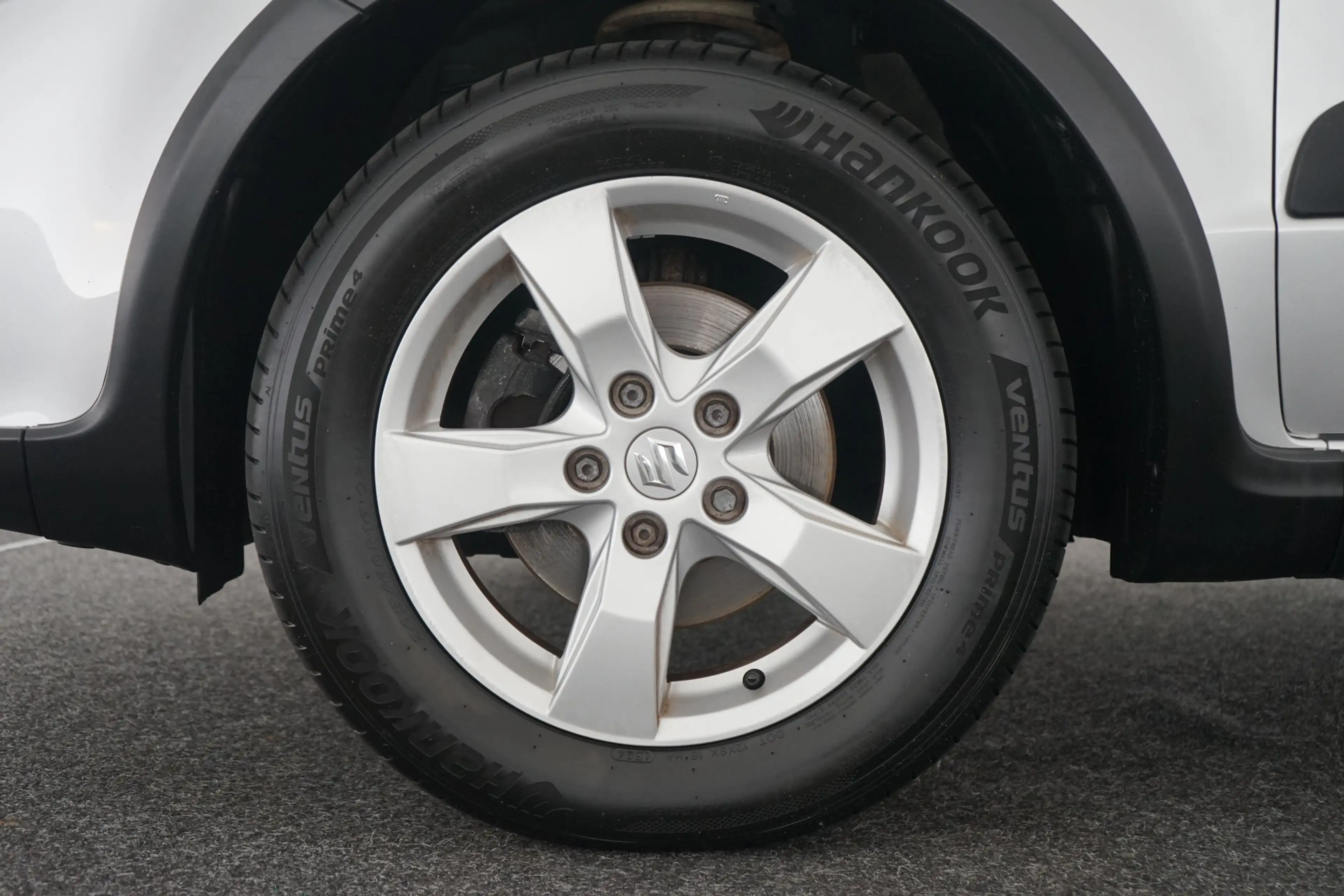 Suzuki SX4 1.6 Exclusive — photo 9