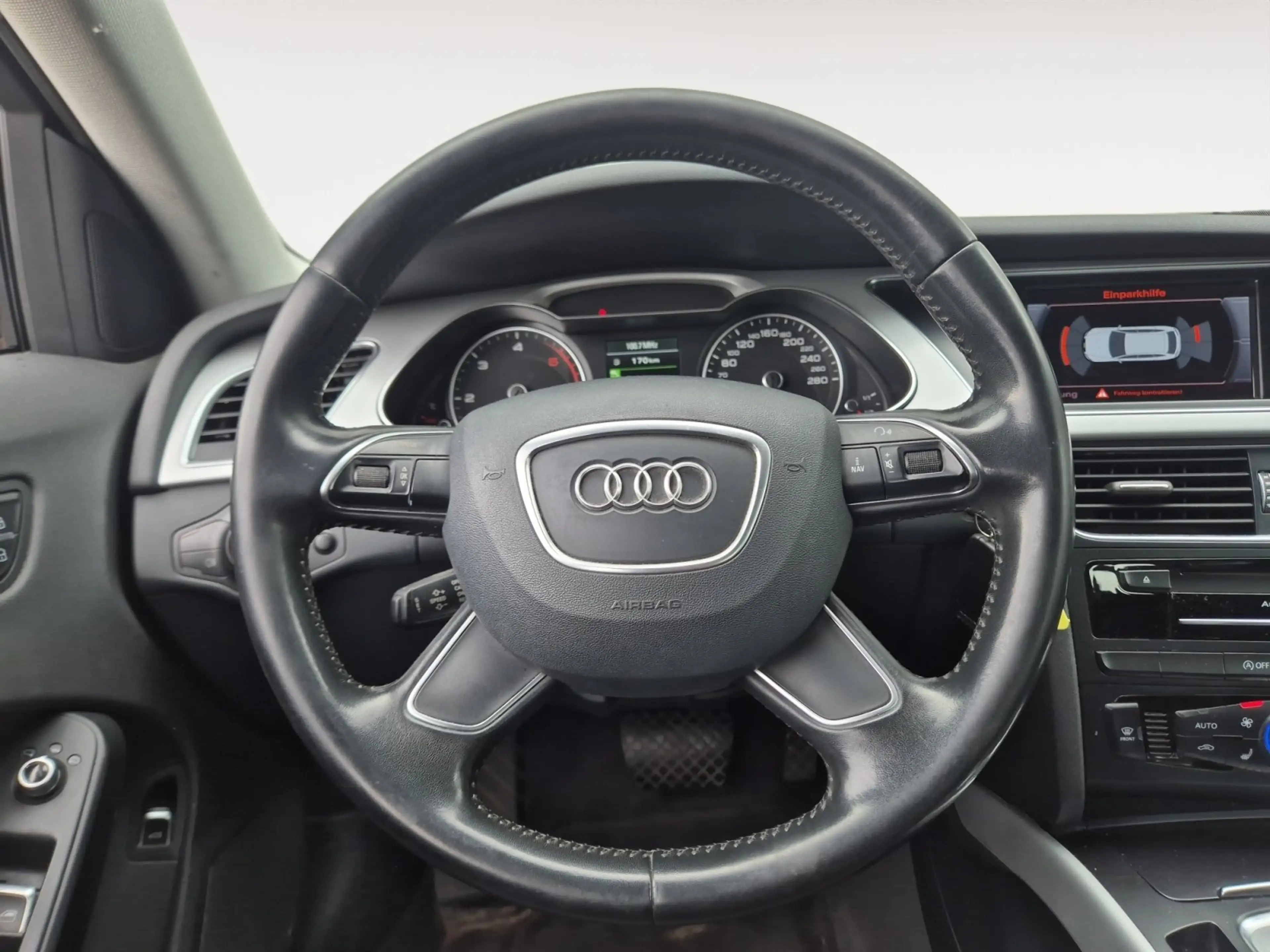 Audi A4 Avant Attraction 110kw TDI Multitronic *NAVI*Tempo — photo 12