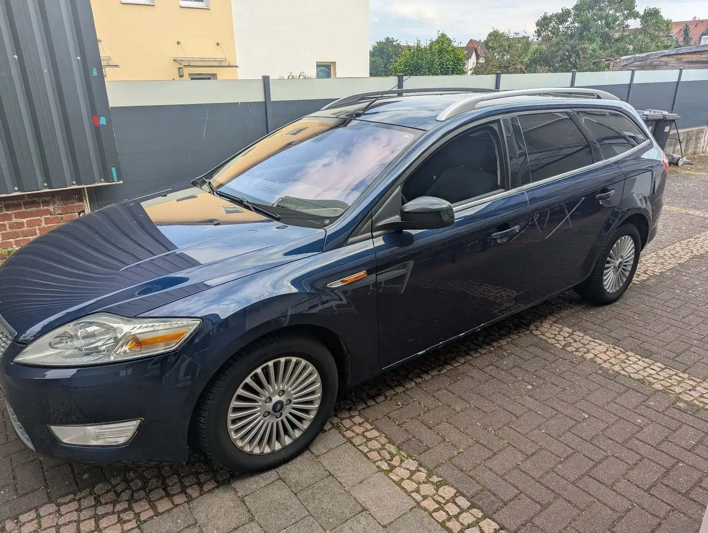 Ford Mondeo Titanium Bleu - 1