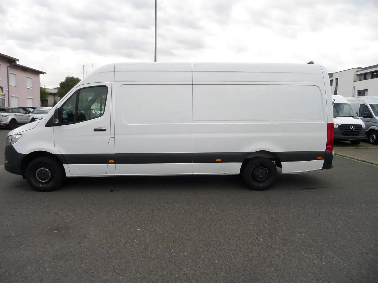 Mercedes-Benz Sprinter