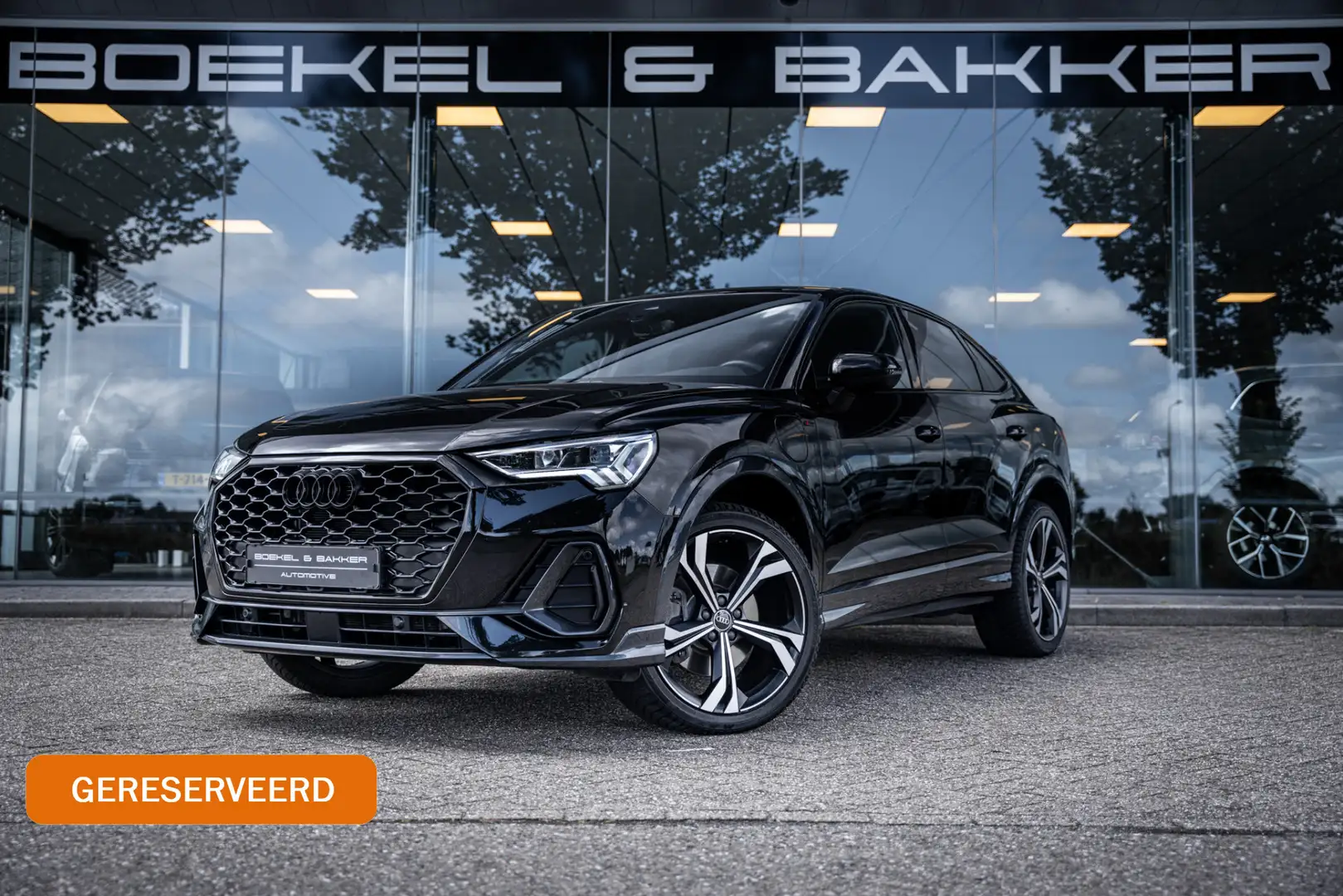 Audi Q3 Sportback 45 TFSI e S Edition ** 20inch ** Camera Zwart - 1