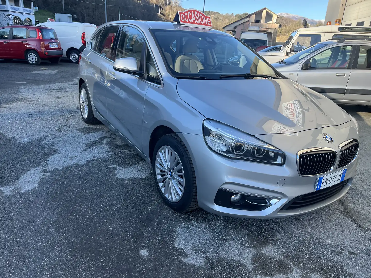 BMW 218 Serie 2  Tourer 218i Active  Advantage auto my17 Argent - 2