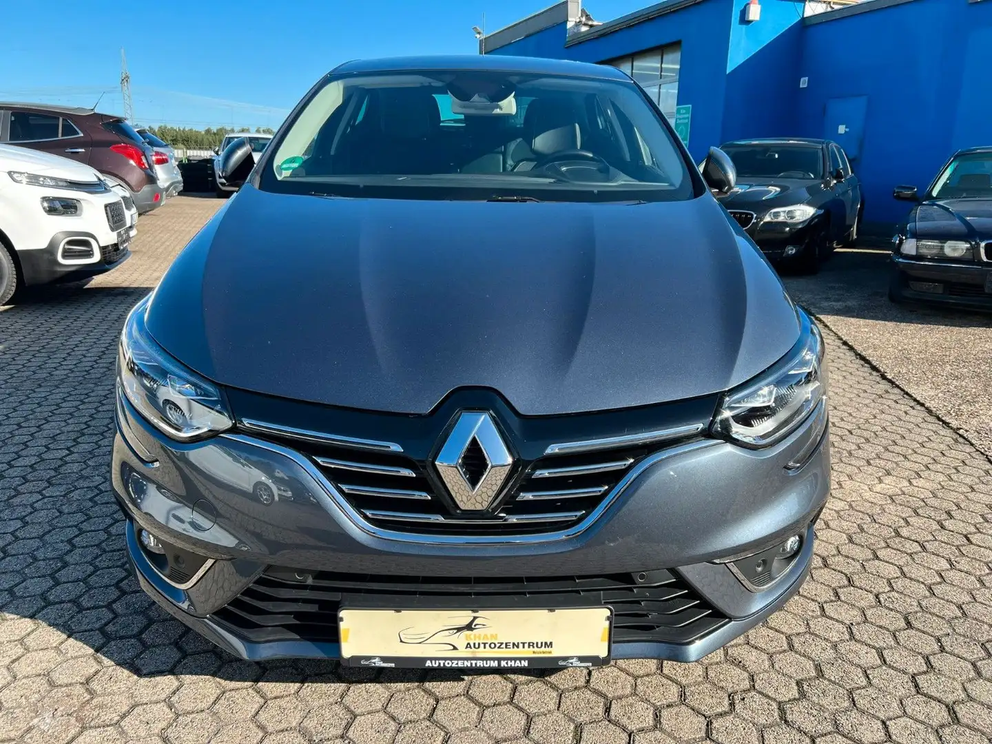 Renault Megane IV BOSE-Edition LED/NAVI/SHZ/LRHZ/KAMERA Grau - 2