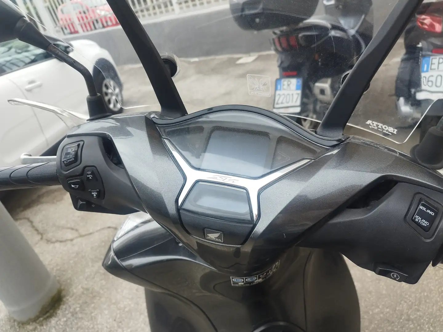 Honda SH 150 Grigio - 1