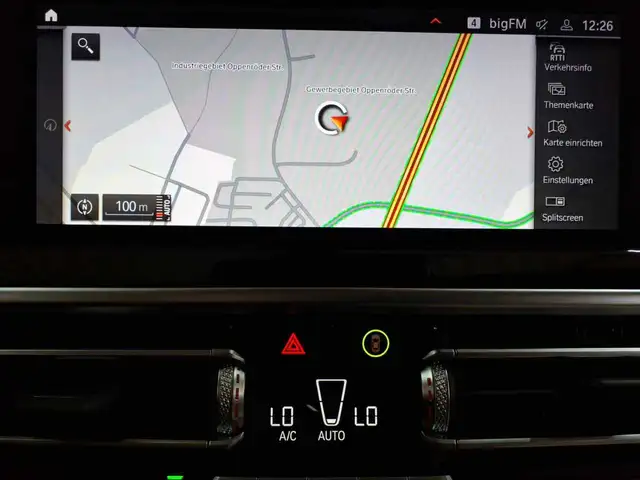 BMW X3 view 12