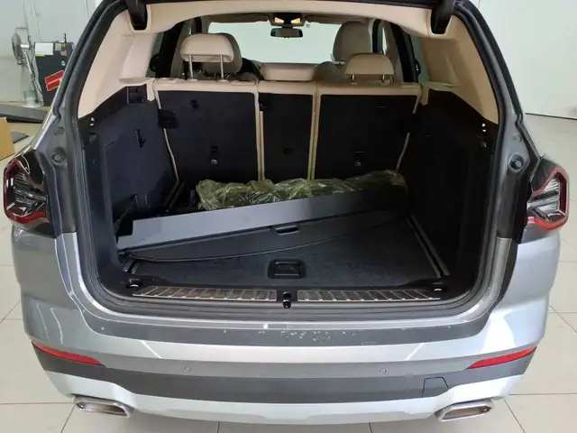 BMW X3 view 15