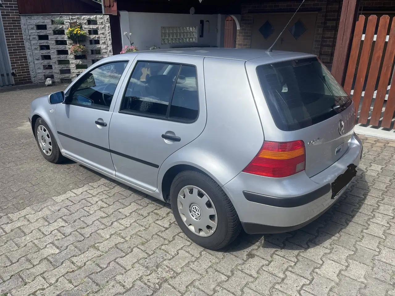 Volkswagen Golf 1.6, foto 3