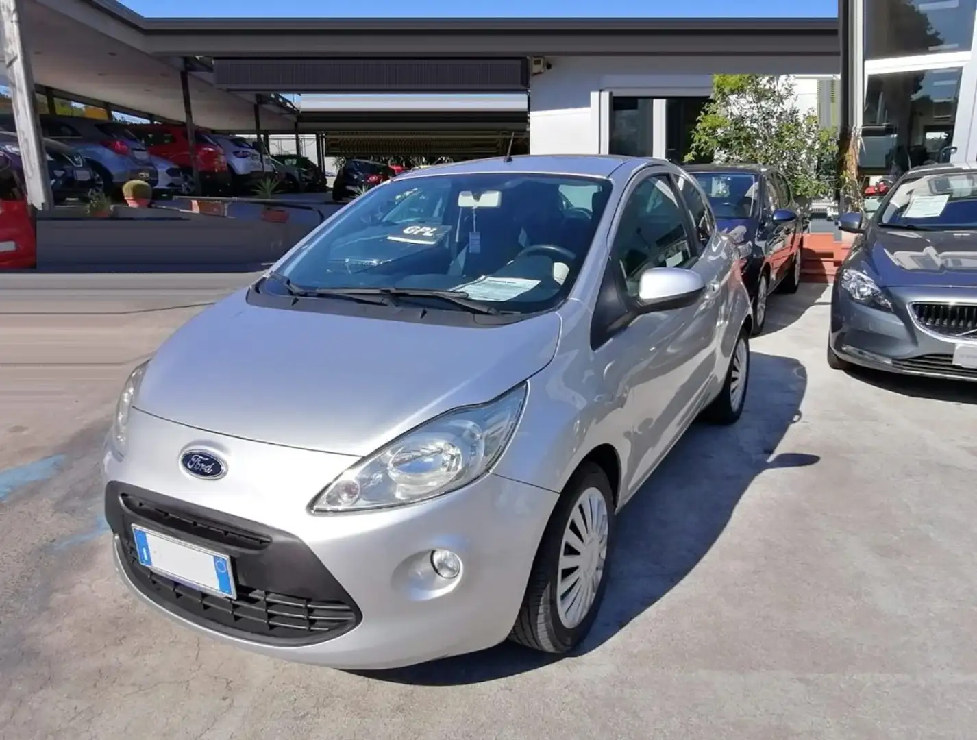 Ford Ka/Ka+ 1.2 BLACK & WHITE EDITION 70cv GPL Argent - 1