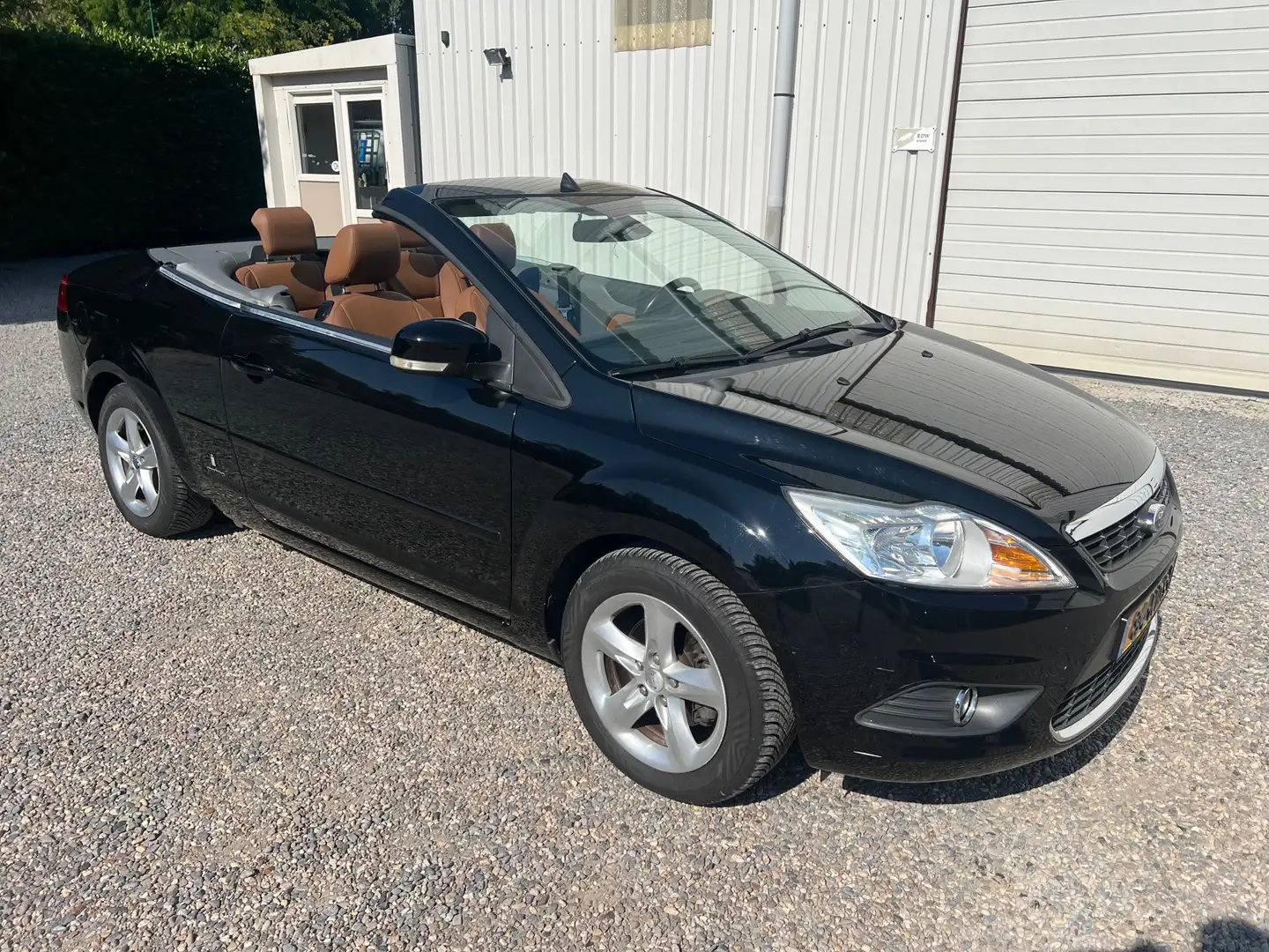 Ford Focus CC Coupé-Cabriolet 1.6 Trend CABRIO LEER 4xNEW-BANDEN Schwarz - 2