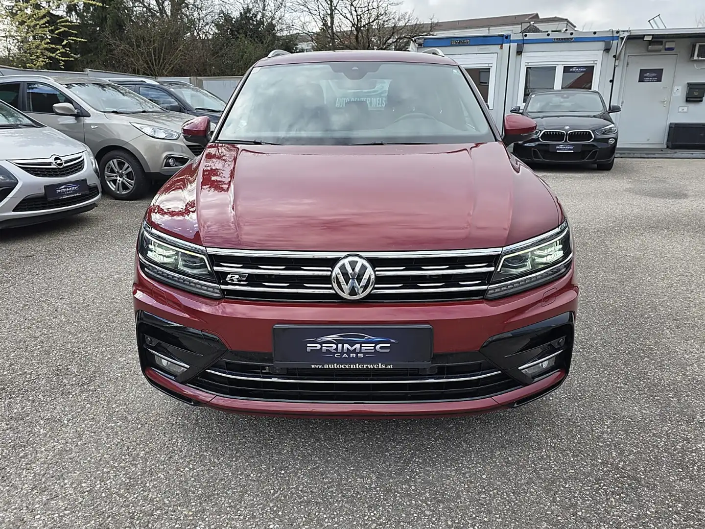 Volkswagen Tiguan 2,0 TDI SCR 4Motion Highline DSG Rot - 2