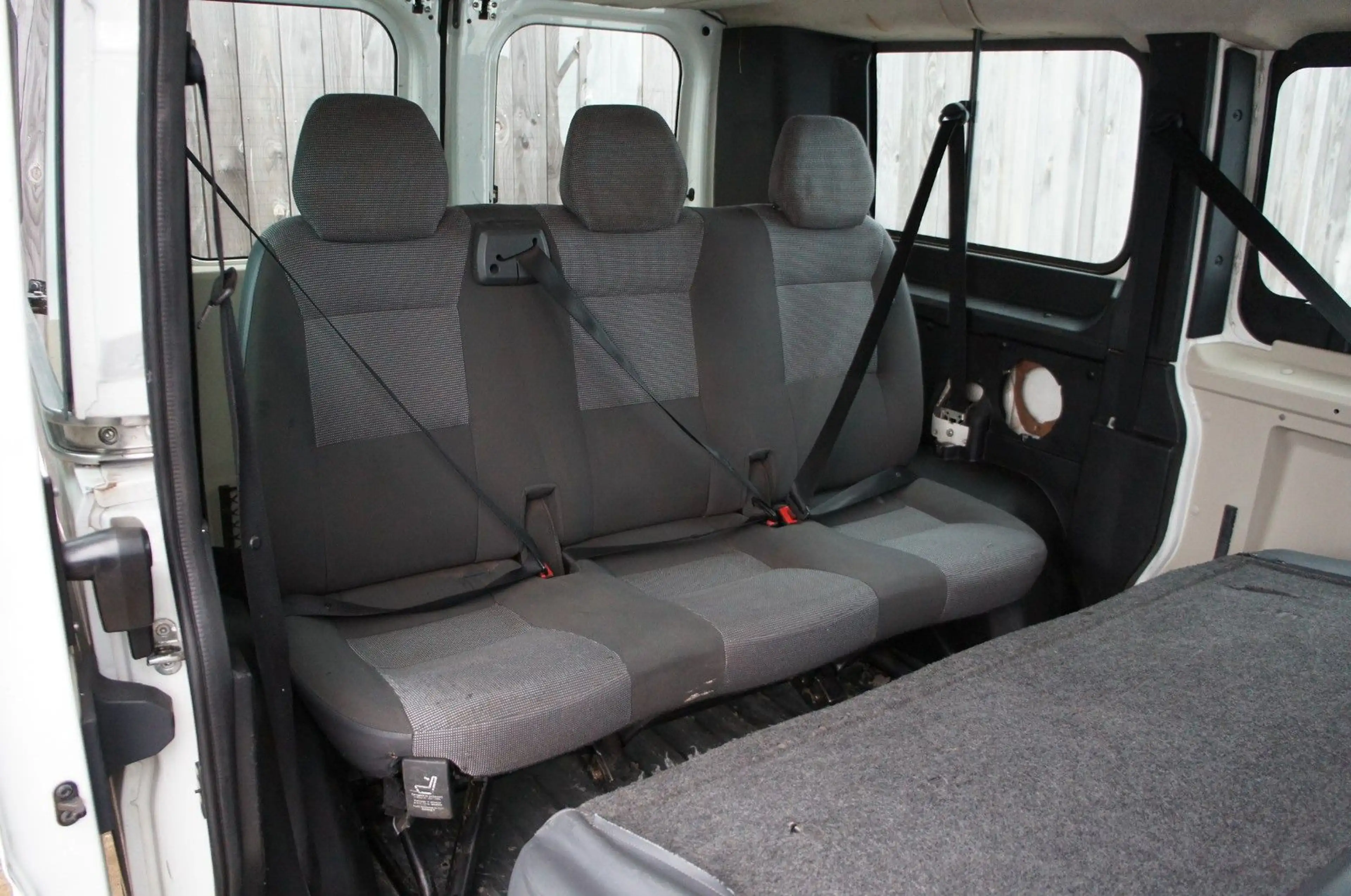 Peugeot Boxer 2.2 HDi 9-Sitzer Klima AHK L1H1 Euro5 — photo 11