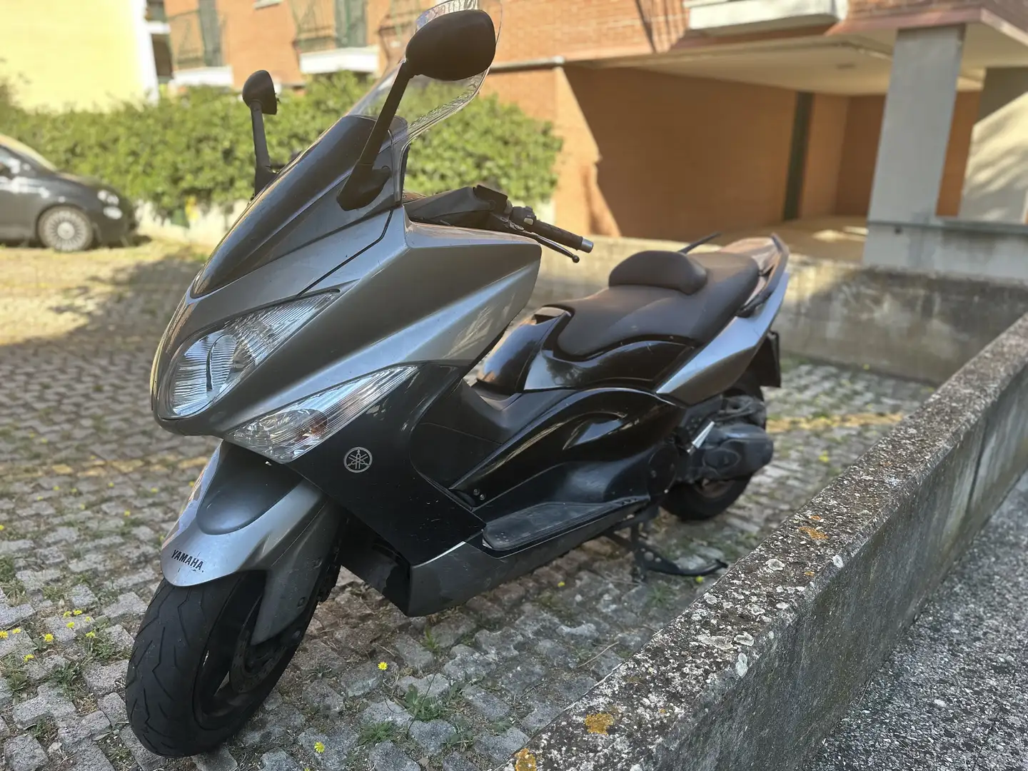 Yamaha TMAX 500 - 2