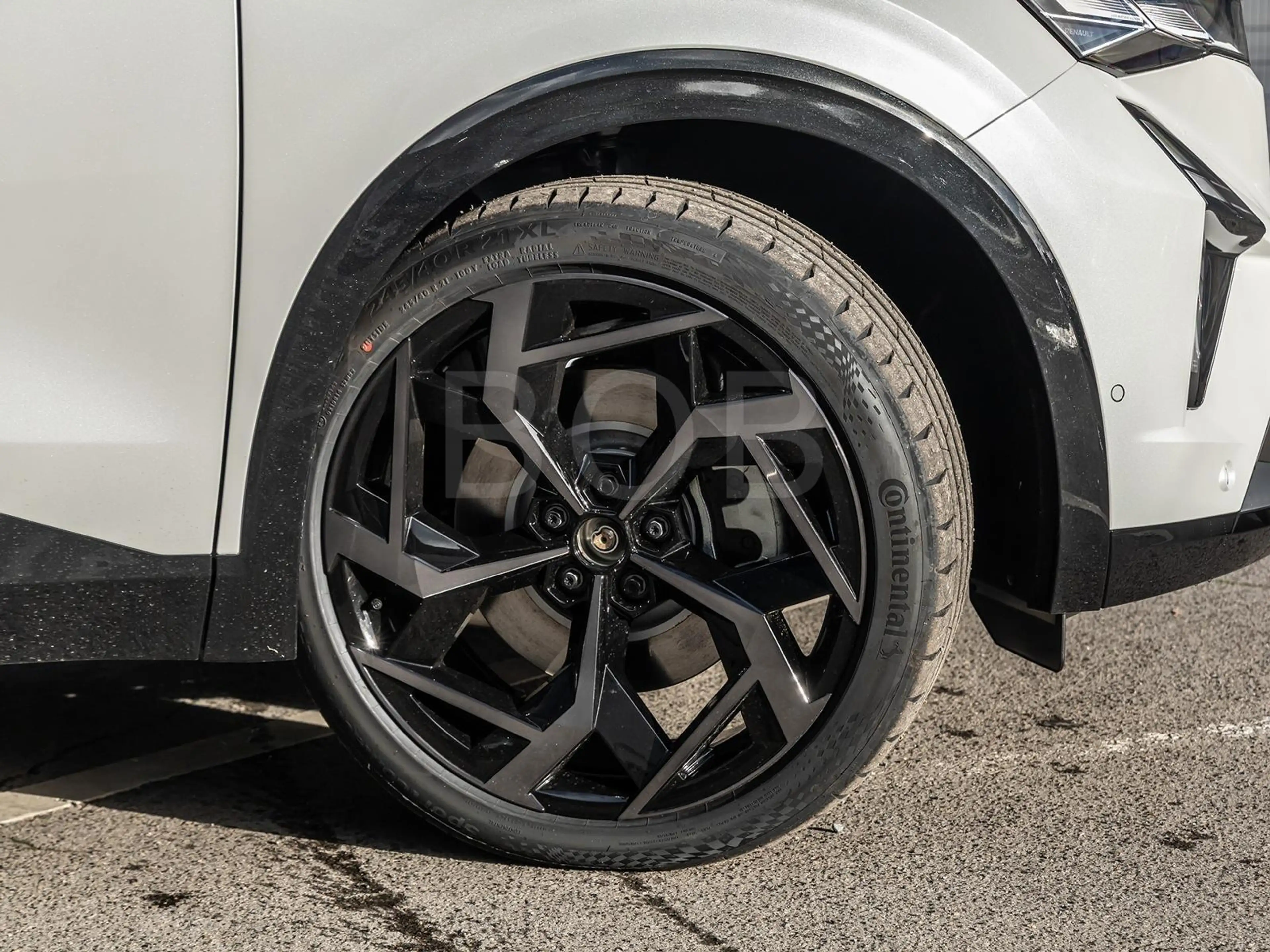 Renault Rafale Atelier Alpine Plug-in Hybrid 300 4x4 — photo 7