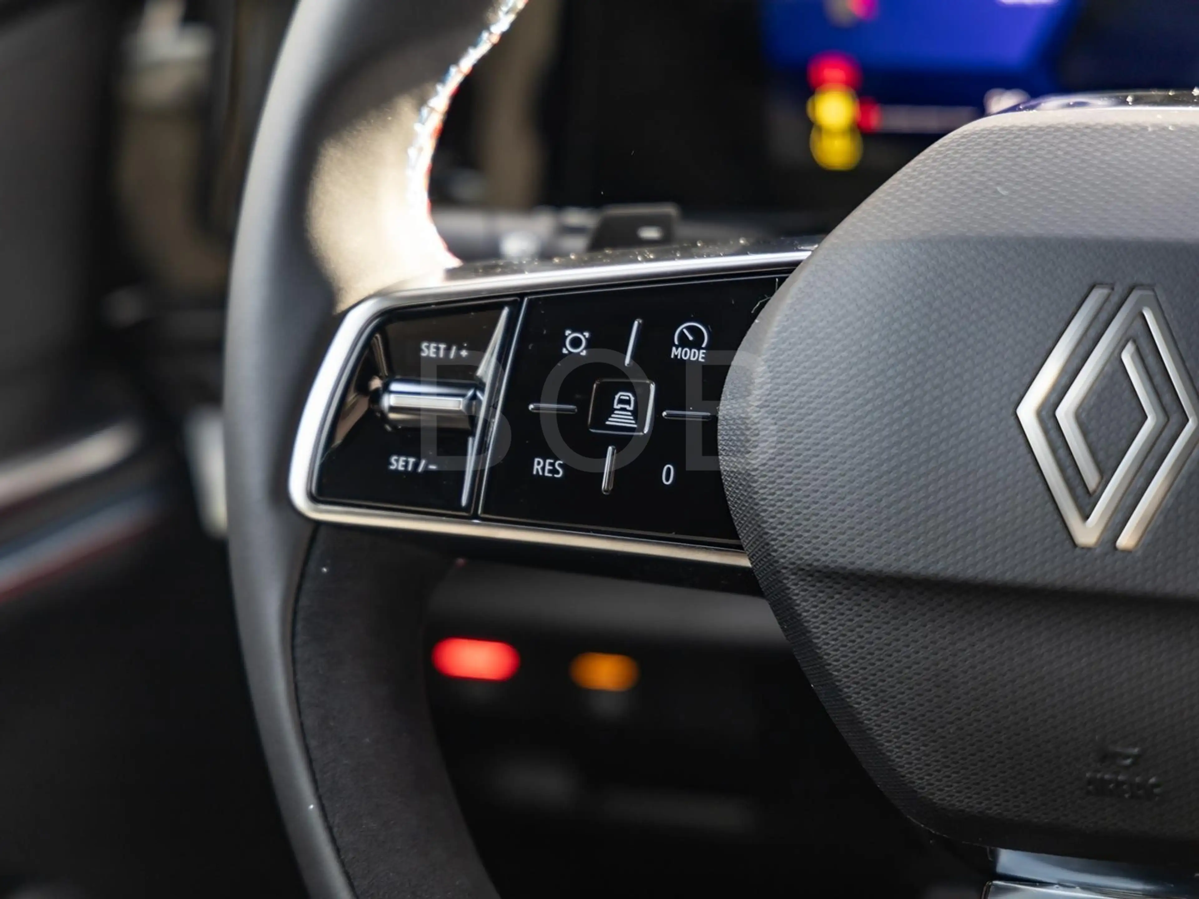 Renault Rafale Atelier Alpine Plug-in Hybrid 300 4x4 — photo 8