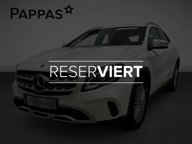 Mercedes-Benz GLA 200 d 4MATIC Cam PTS Navi LED SHZ EASY-PACK