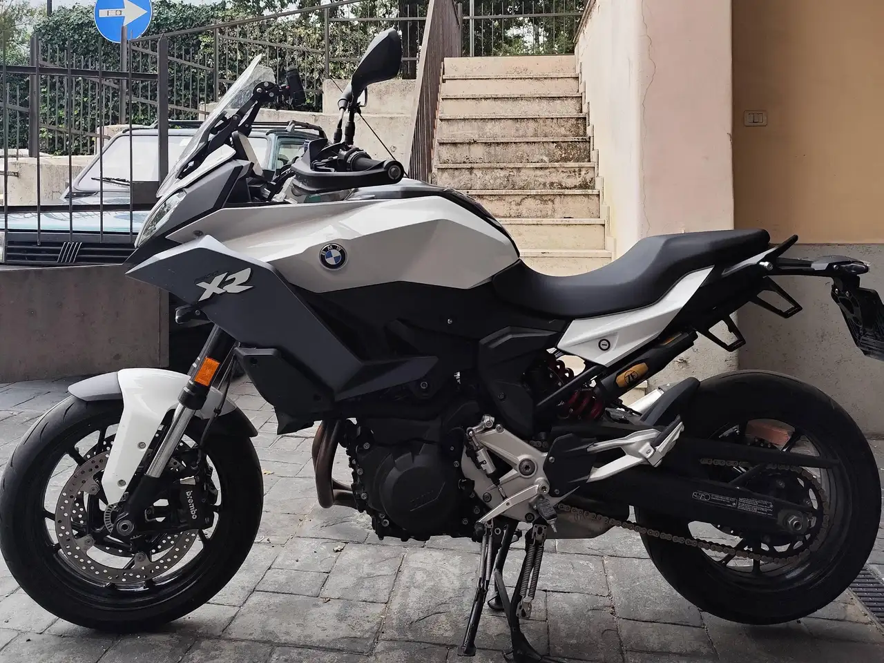 BMW F 900 XR
