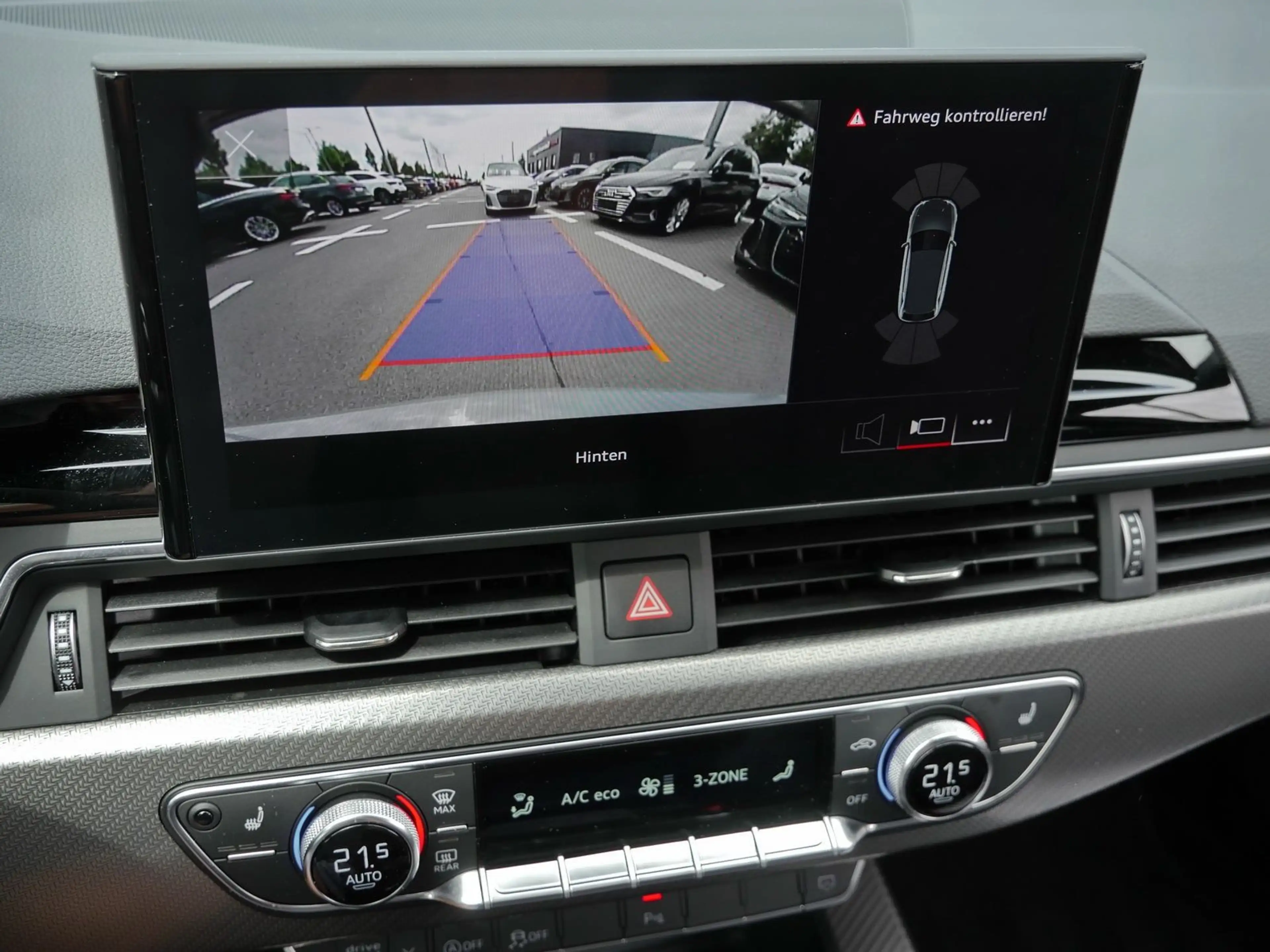 Audi RS4 quattro Kamera*SportAGA*Sportsitze+ — photo 15