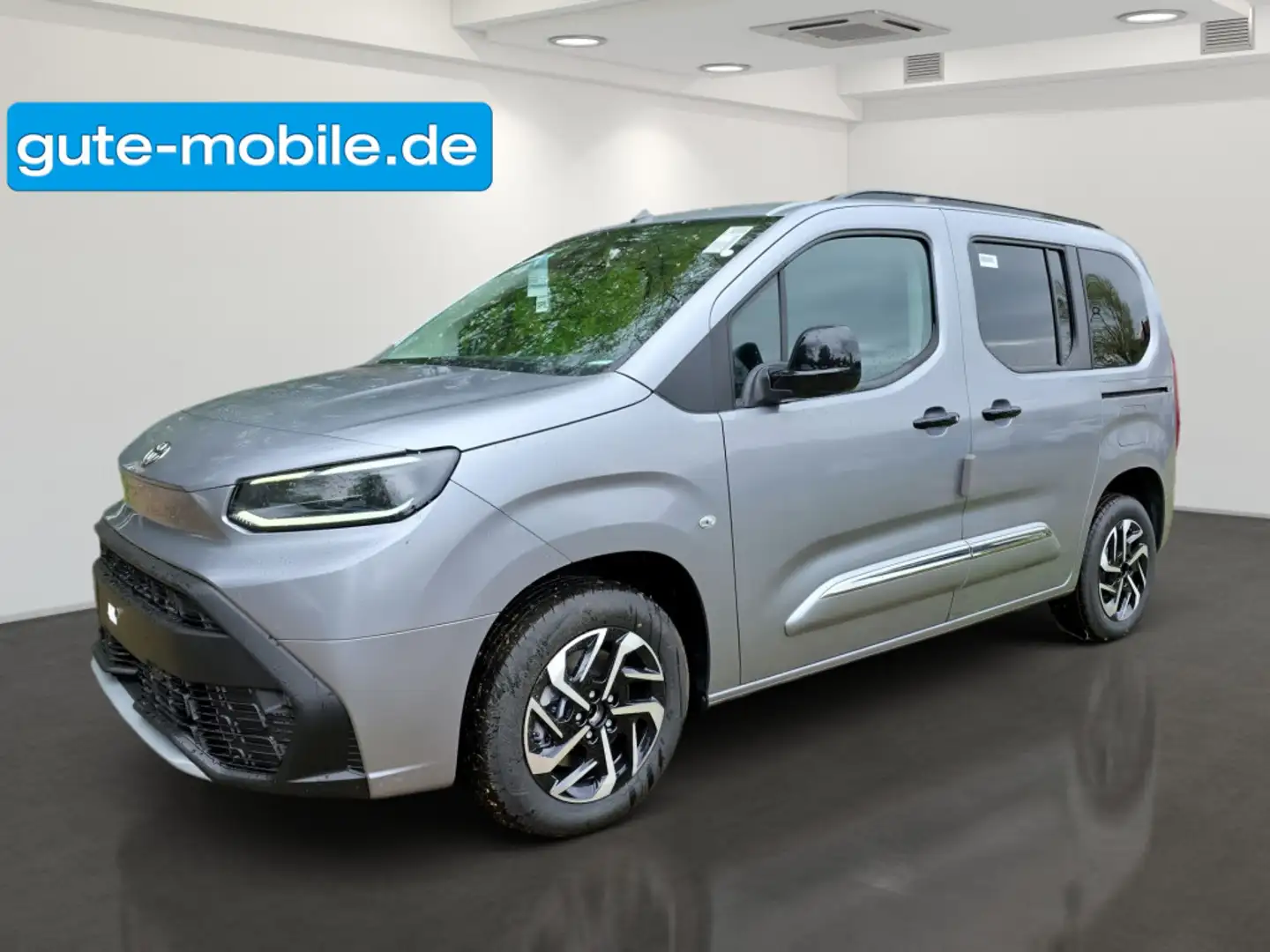 Toyota Proace City Verso L1 Electric Teamplayer  Comfort Paket Toyota Stříbrná - 1