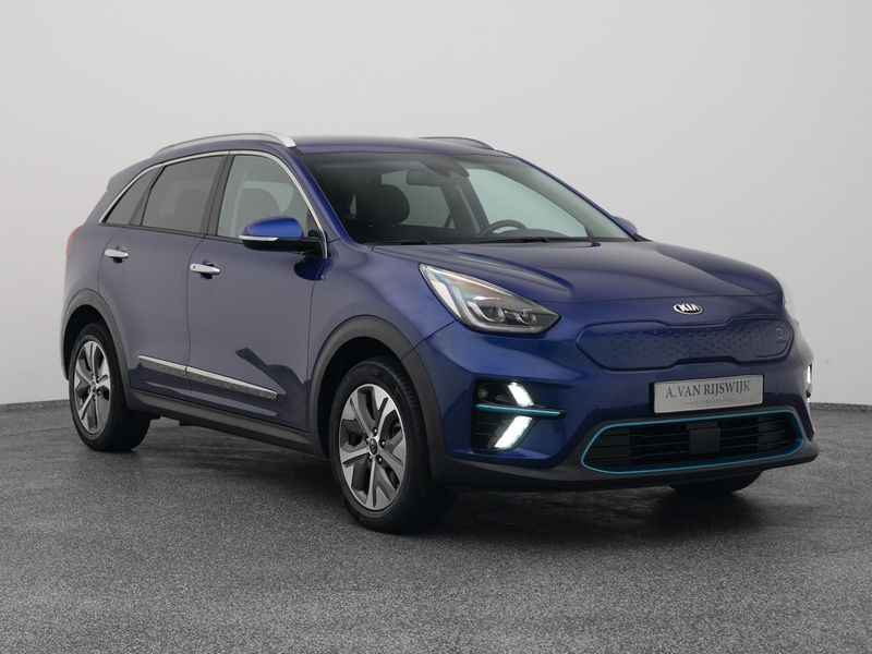 Kia e-Niro ComfortLine 39 kWh | CAMERA | ADAPTIVE | KEYLESS — photo 2