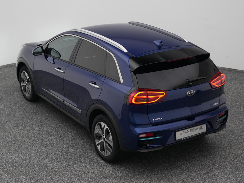 Kia e-Niro ComfortLine 39 kWh | CAMERA | ADAPTIVE | KEYLESS — photo 26