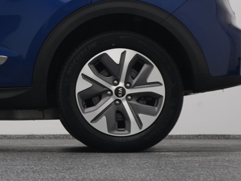 Kia e-Niro ComfortLine 39 kWh | CAMERA | ADAPTIVE | KEYLESS — photo 41