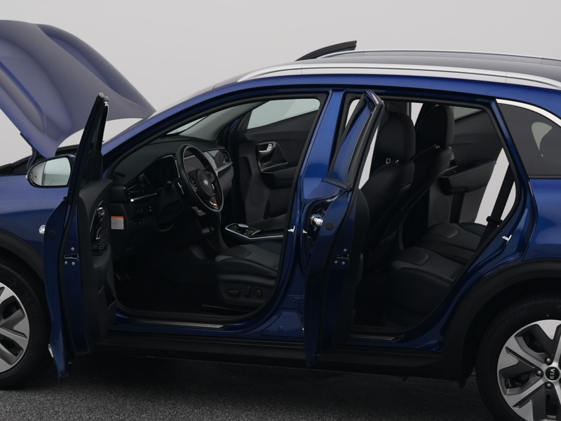 Kia e-Niro ComfortLine 39 kWh | CAMERA | ADAPTIVE | KEYLESS — photo 34