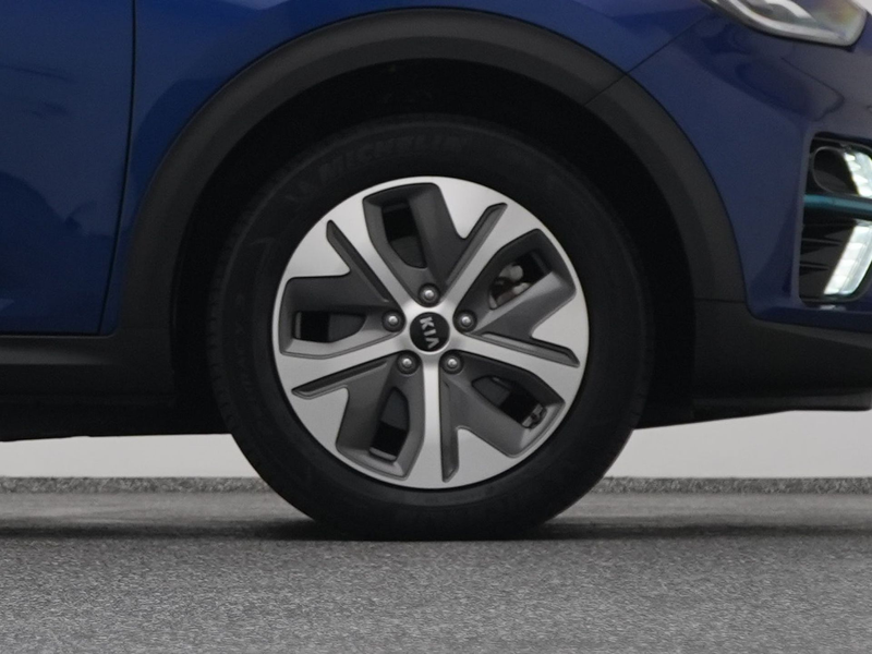 Kia e-Niro ComfortLine 39 kWh | CAMERA | ADAPTIVE | KEYLESS — photo 43