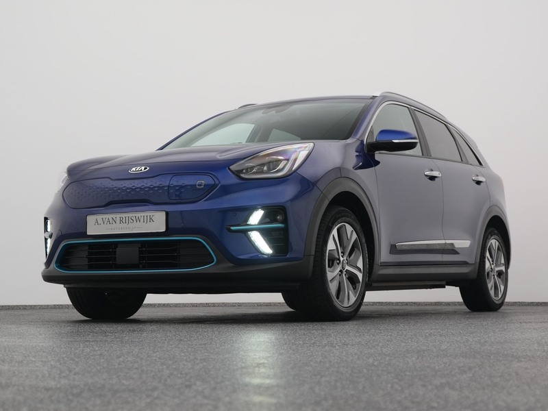 Kia e-Niro ComfortLine 39 kWh | CAMERA | ADAPTIVE | KEYLESS — photo 16