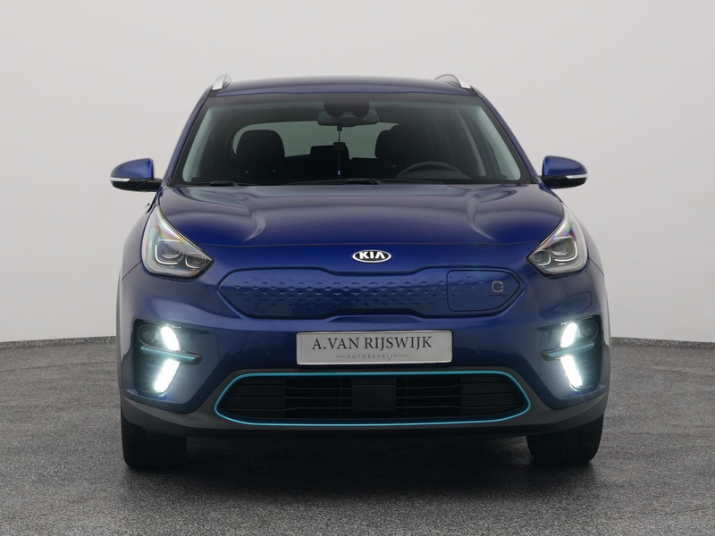 Kia e-Niro ComfortLine 39 kWh | CAMERA | ADAPTIVE | KEYLESS — photo 10