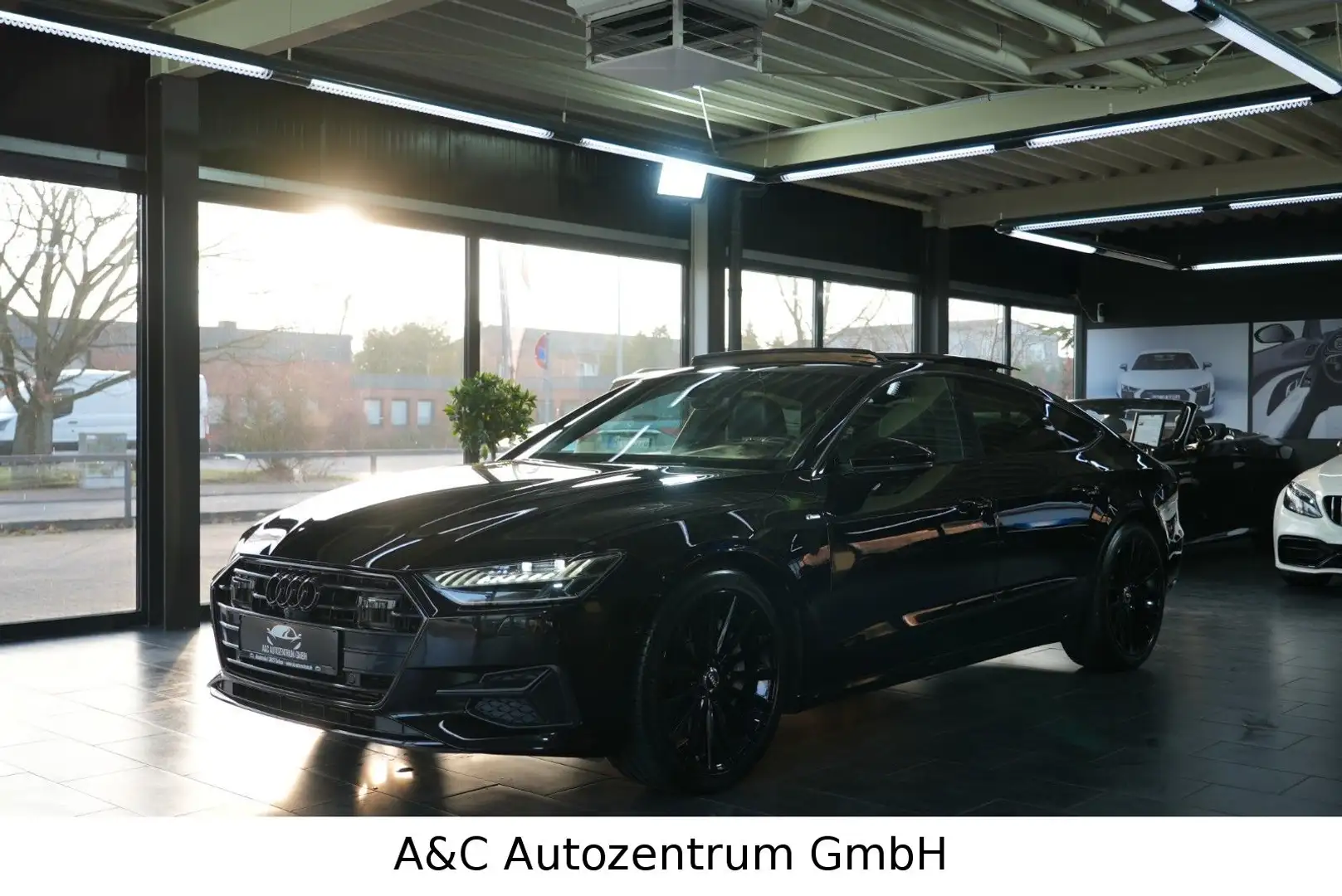 Audi A7 Sportback 55 TFSI Quattro S-Line Schwarz - 1