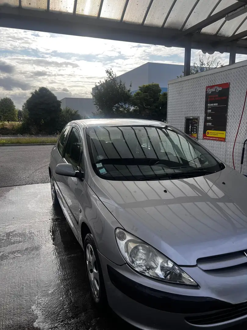 Peugeot 307 307 1.6 HDi 16v - 90 Confort Gris - 2