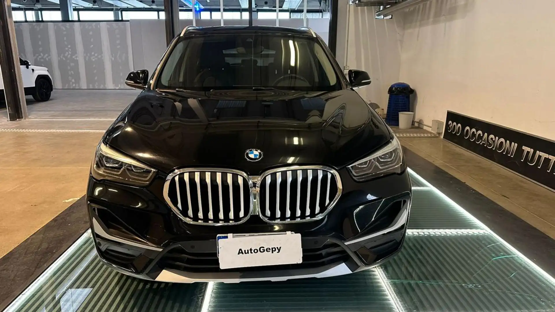 BMW X1 sDrive18d xLine automatica Noir - 2