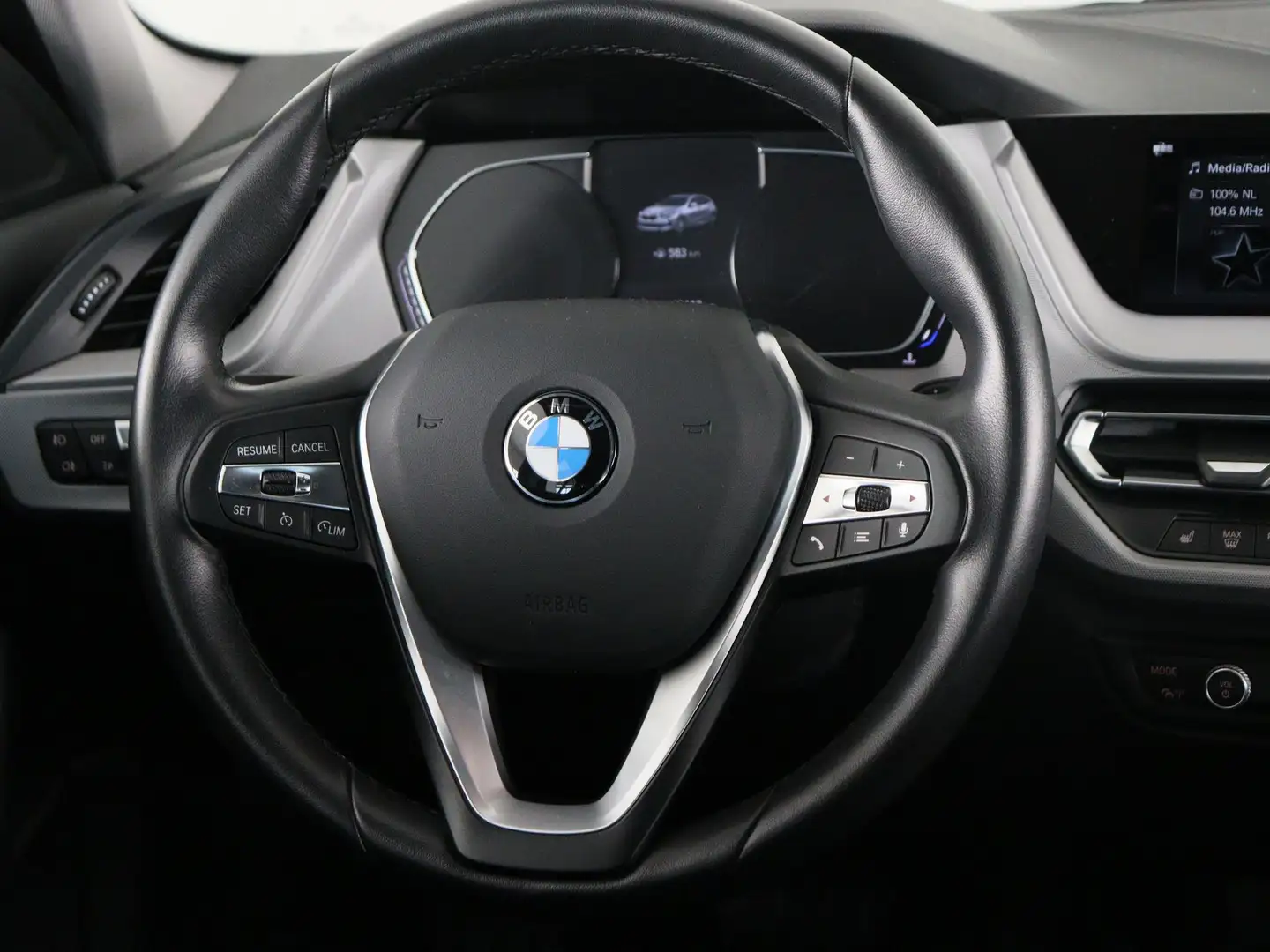 BMW 118 1 Serie 118i High Executive Noir - 2