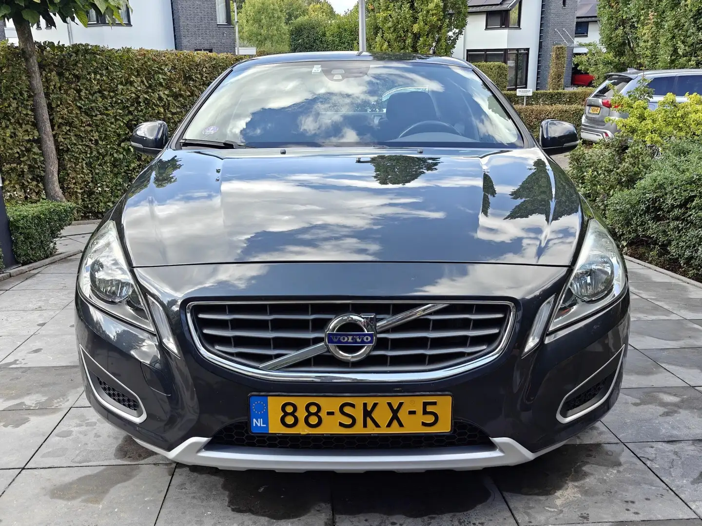 Volvo S60 S60 1.6 T3 Business Grijs - 2