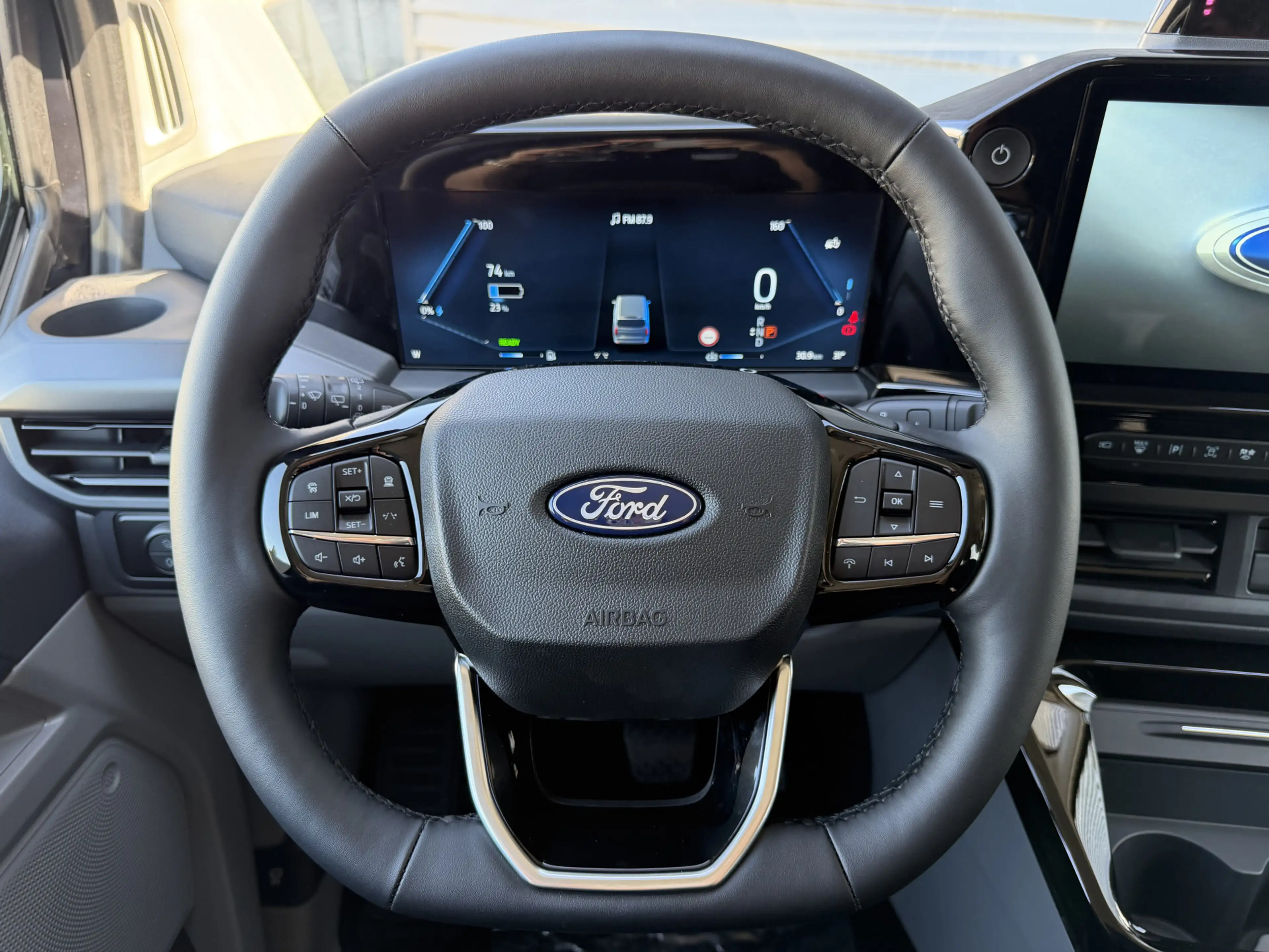 Ford E-Transit Cust. 320 L2H1 Sport 71 kWh DC | 360 Camera | 230v — photo 9