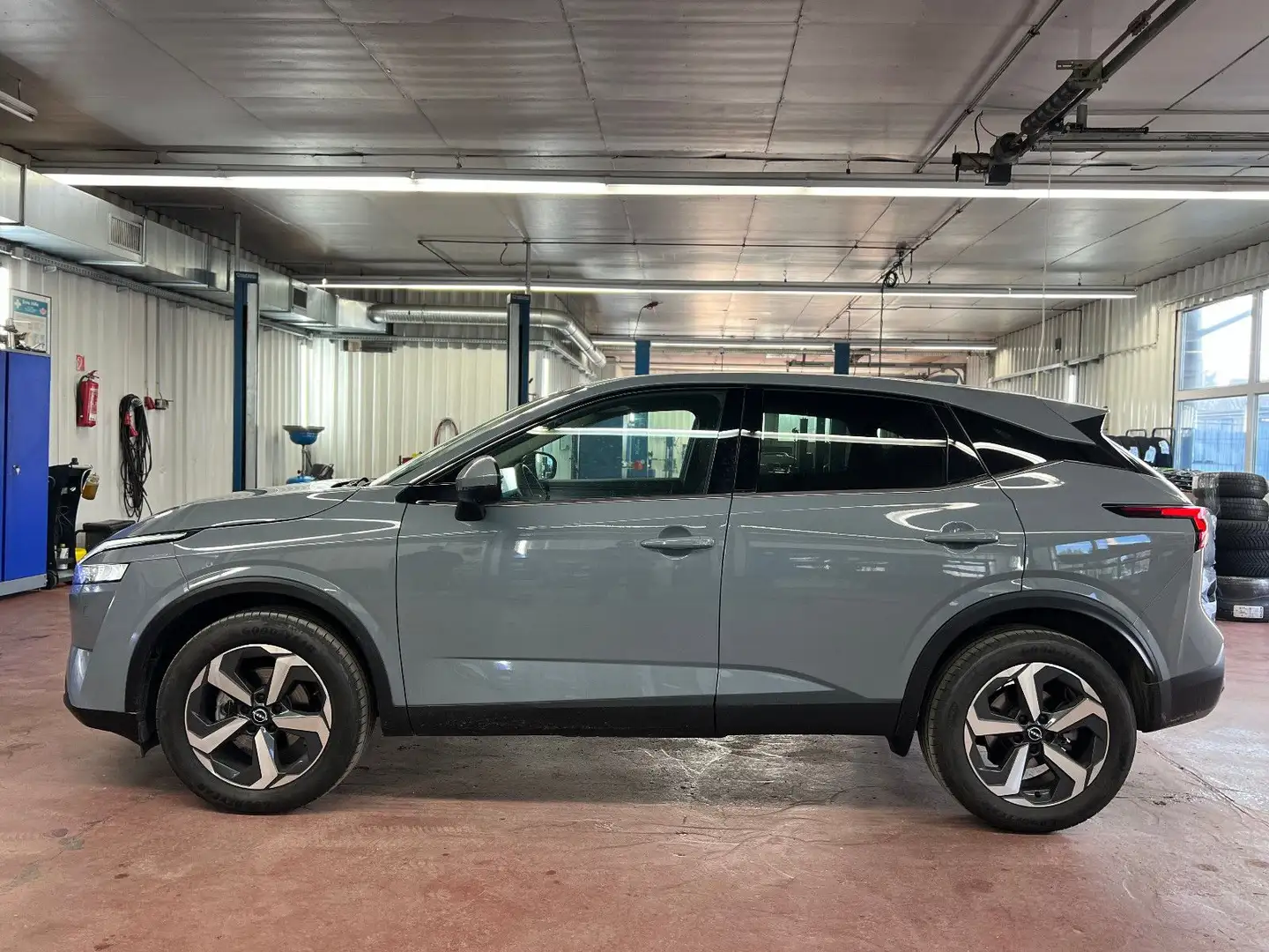 Nissan Qashqai N-Connecta e-Power 360° Navi SitzHzg ACC Grigio - 2