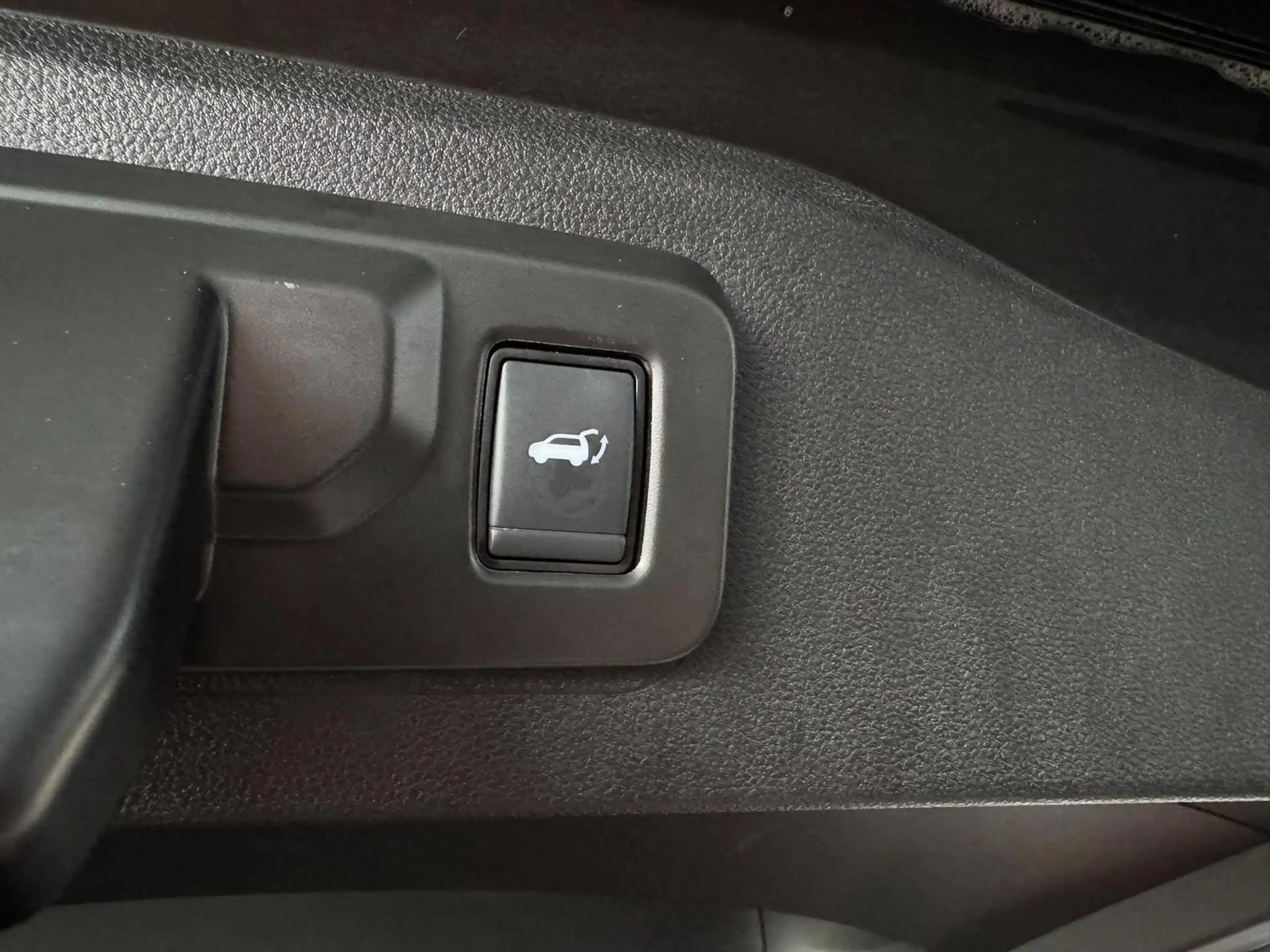 Renault Espace 1.2 Techno E-Tech Hybrid 7 Sitze / Panoramadach / — photo 10
