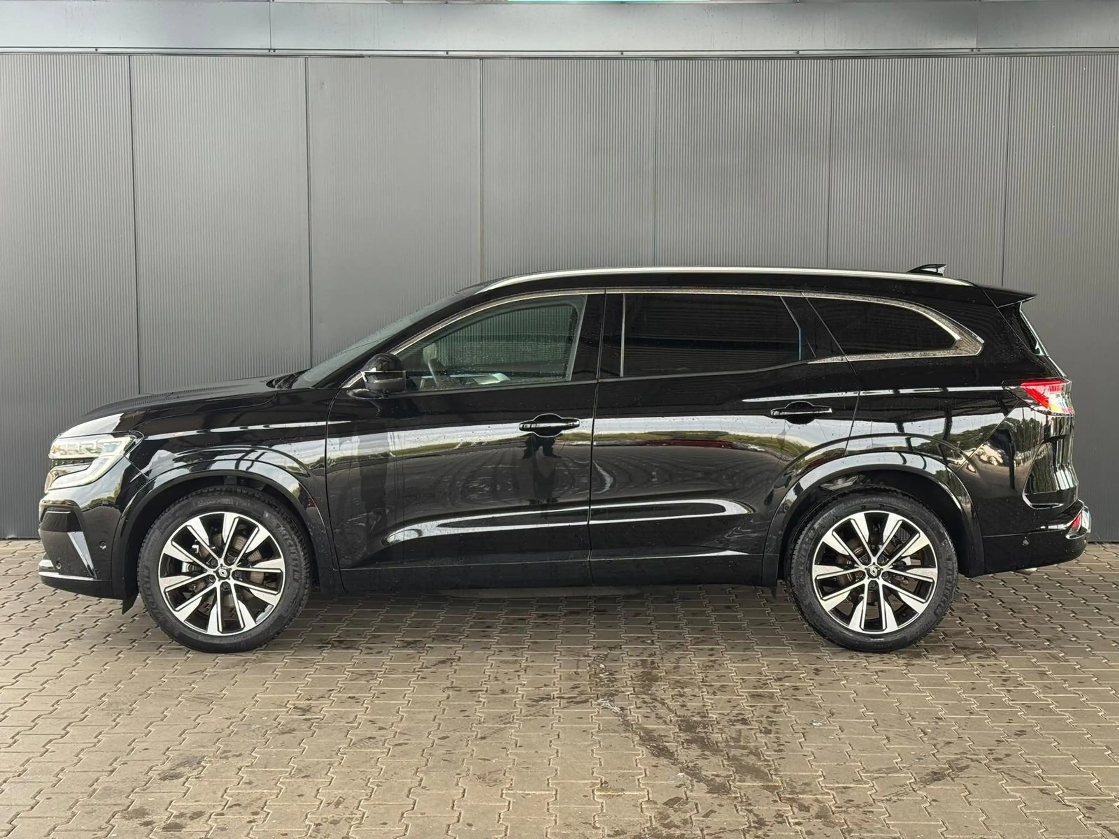 Renault Espace 1.2 Techno E-Tech Hybrid 7 Sitze / Panoramadach / — photo 2