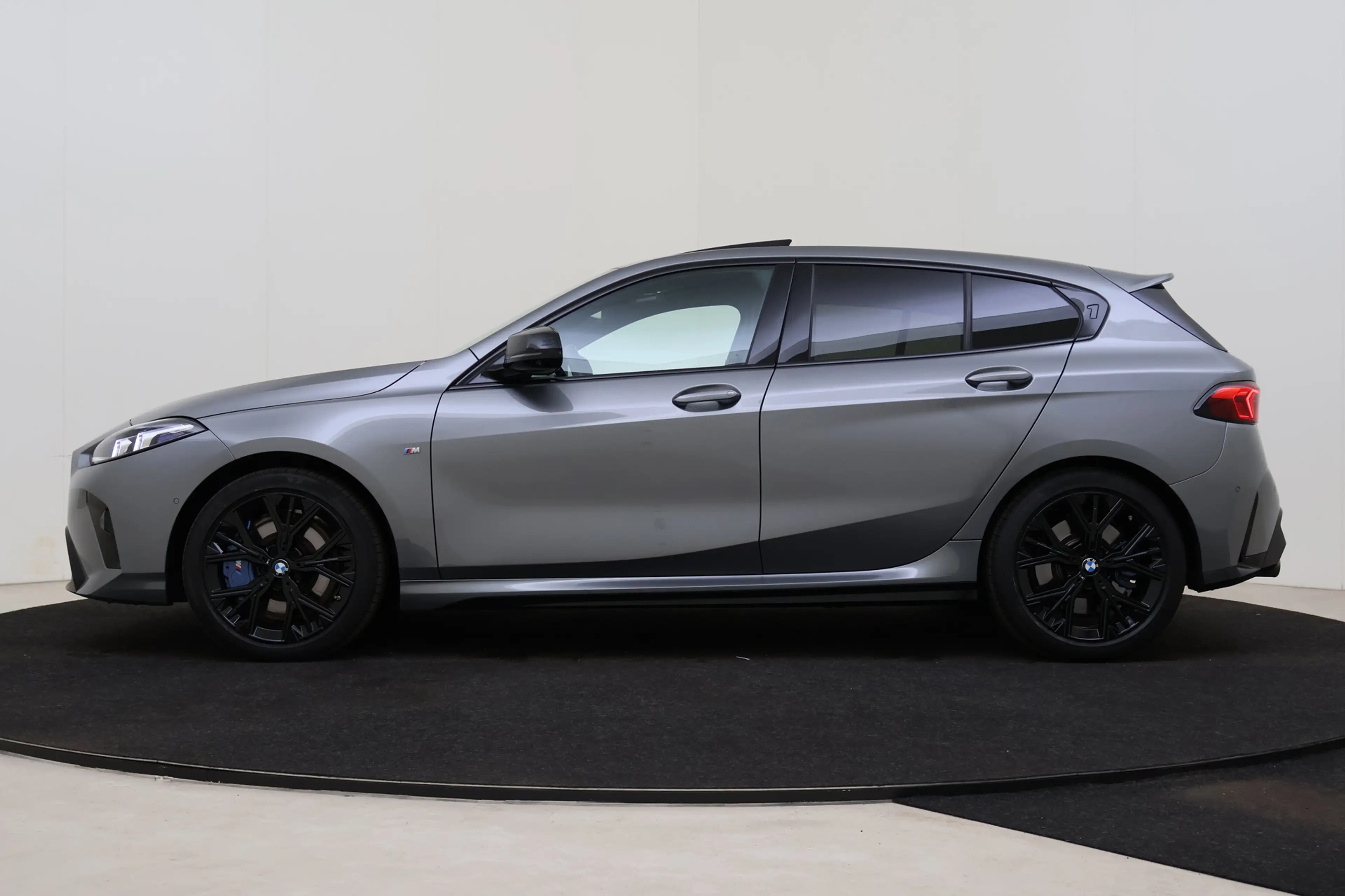BMW 135 1 Serie M135 xDrive High Executive Automaat / Trek — photo 14