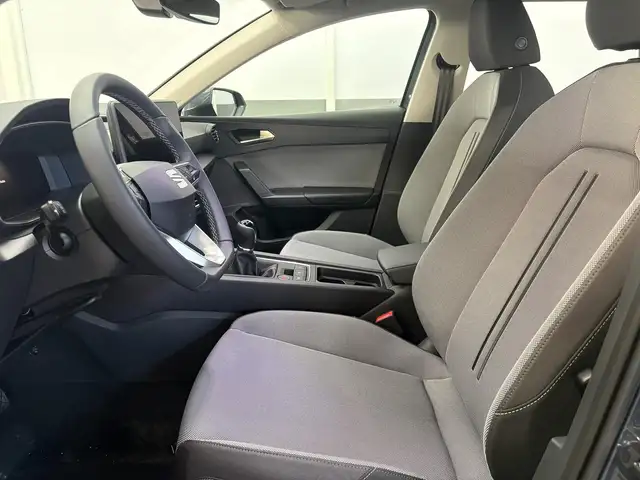 Seat Leon Leon view 10