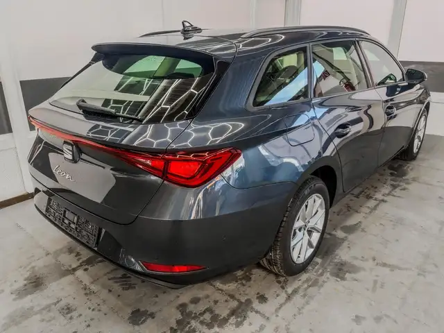 Seat Leon Leon view 5