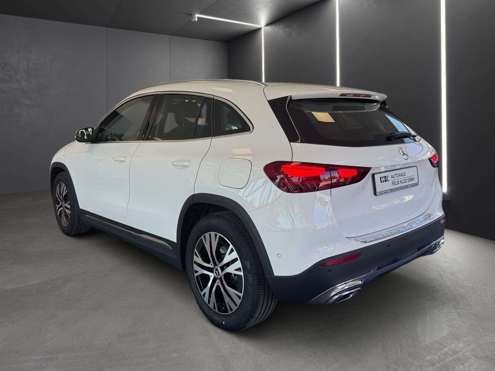 Mercedes-Benz GLA 180