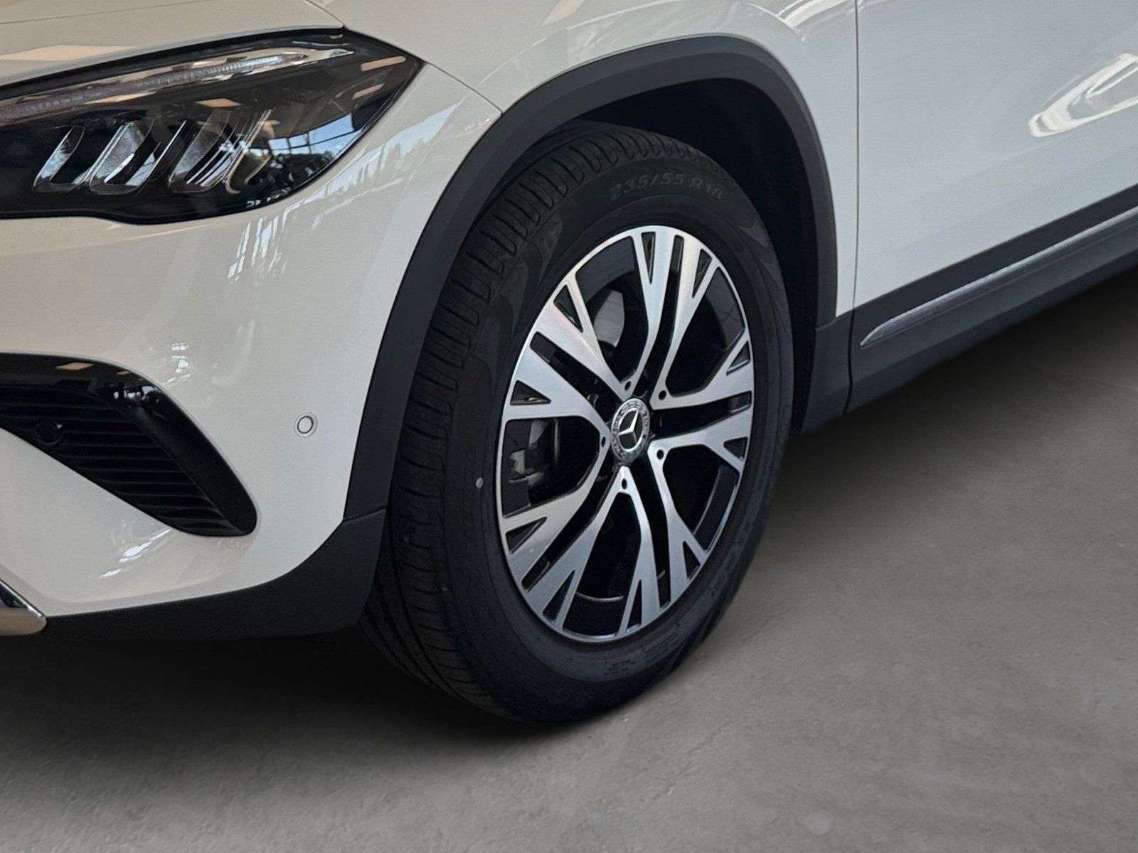 Mercedes-Benz GLA 180