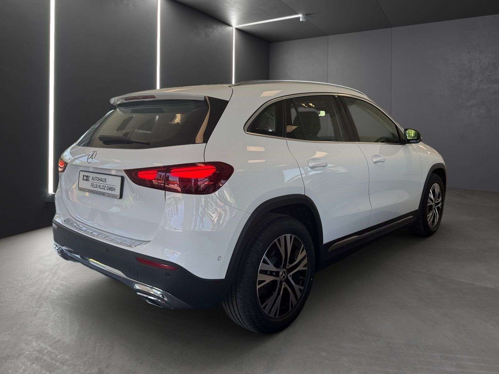 Mercedes-Benz GLA 180