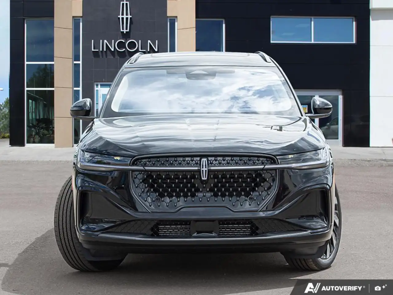 Lincoln Nautilus снимка Lincoln Nautilus