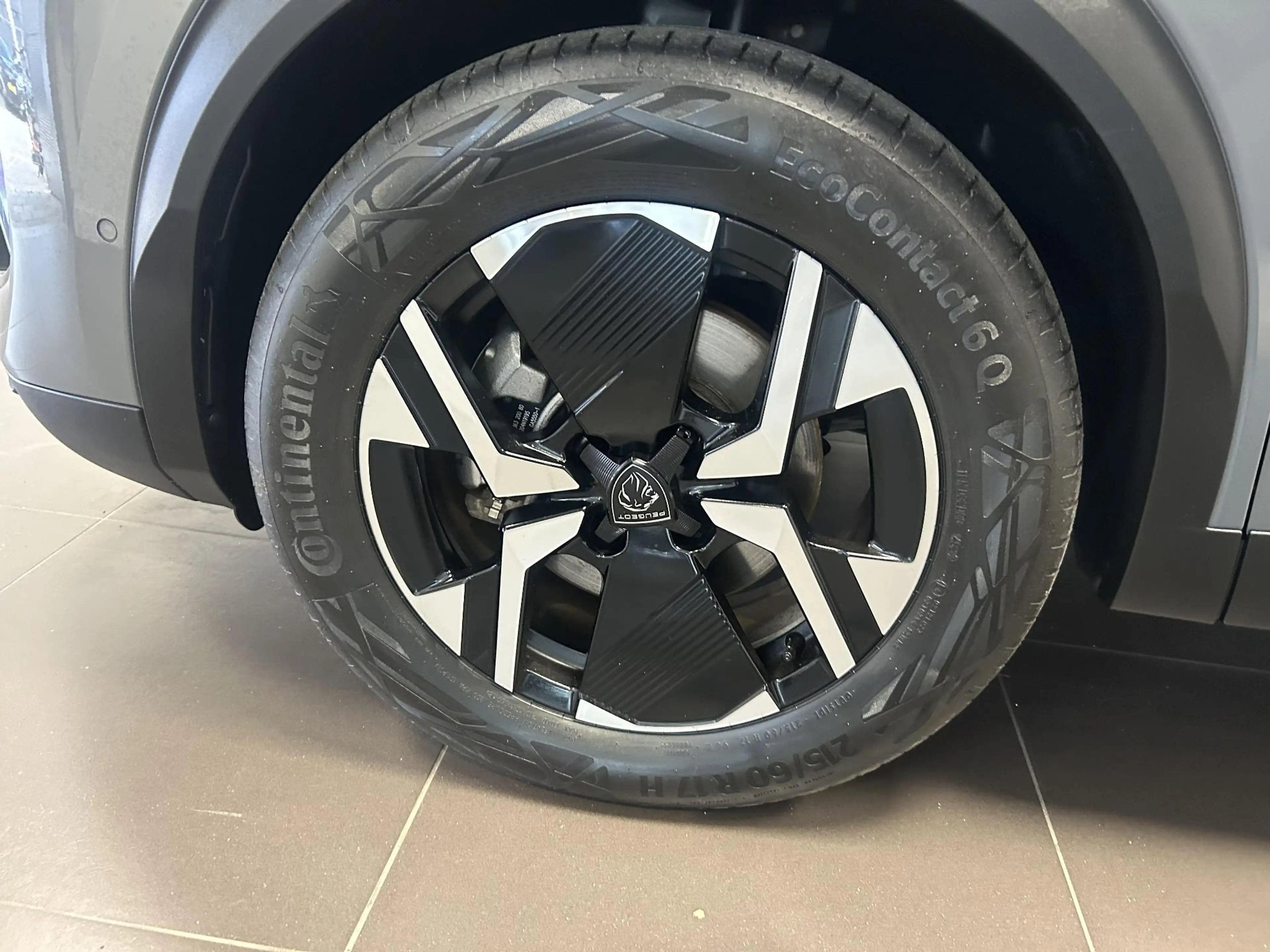 Peugeot e-2008 EV Allure Avantage 54 kWh | Camera | Cruise Contro — photo 6