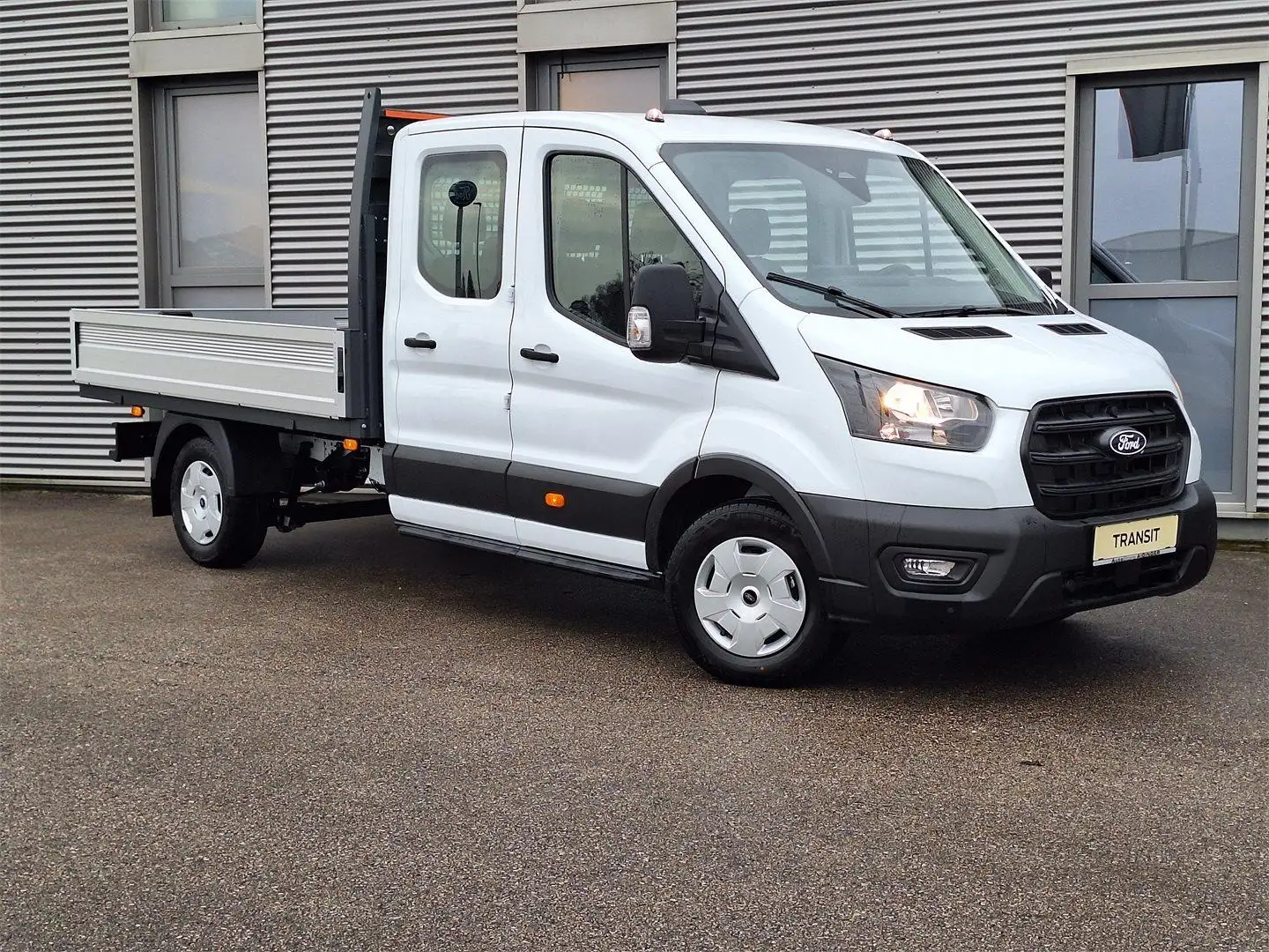 Ford Transit Pritsche Doppelkabine L3H1 Trend 130PS Weiß - 1