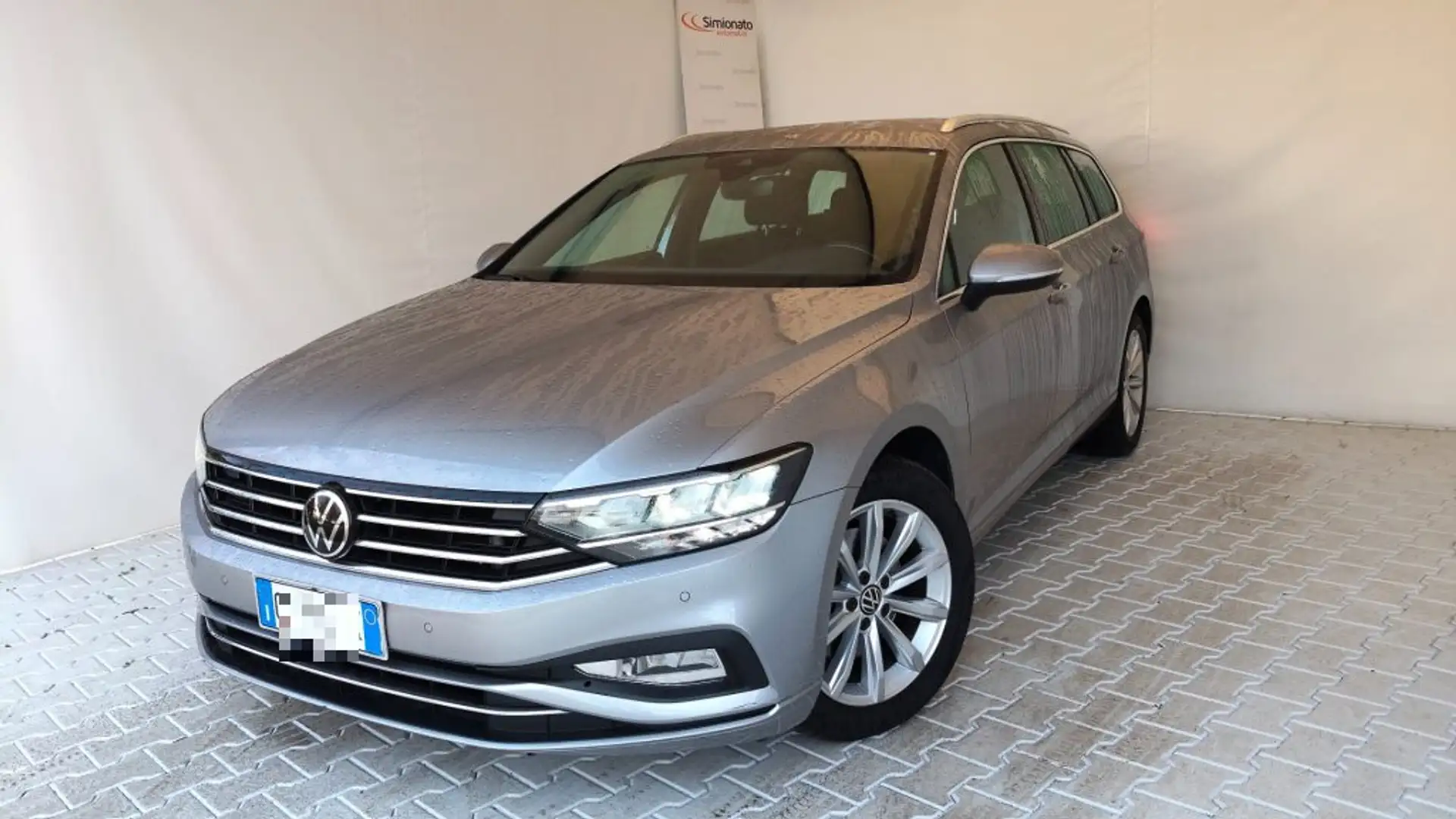 Volkswagen Passat Variant 2.0 TDI SCR EVO DSG Business Gris - 1