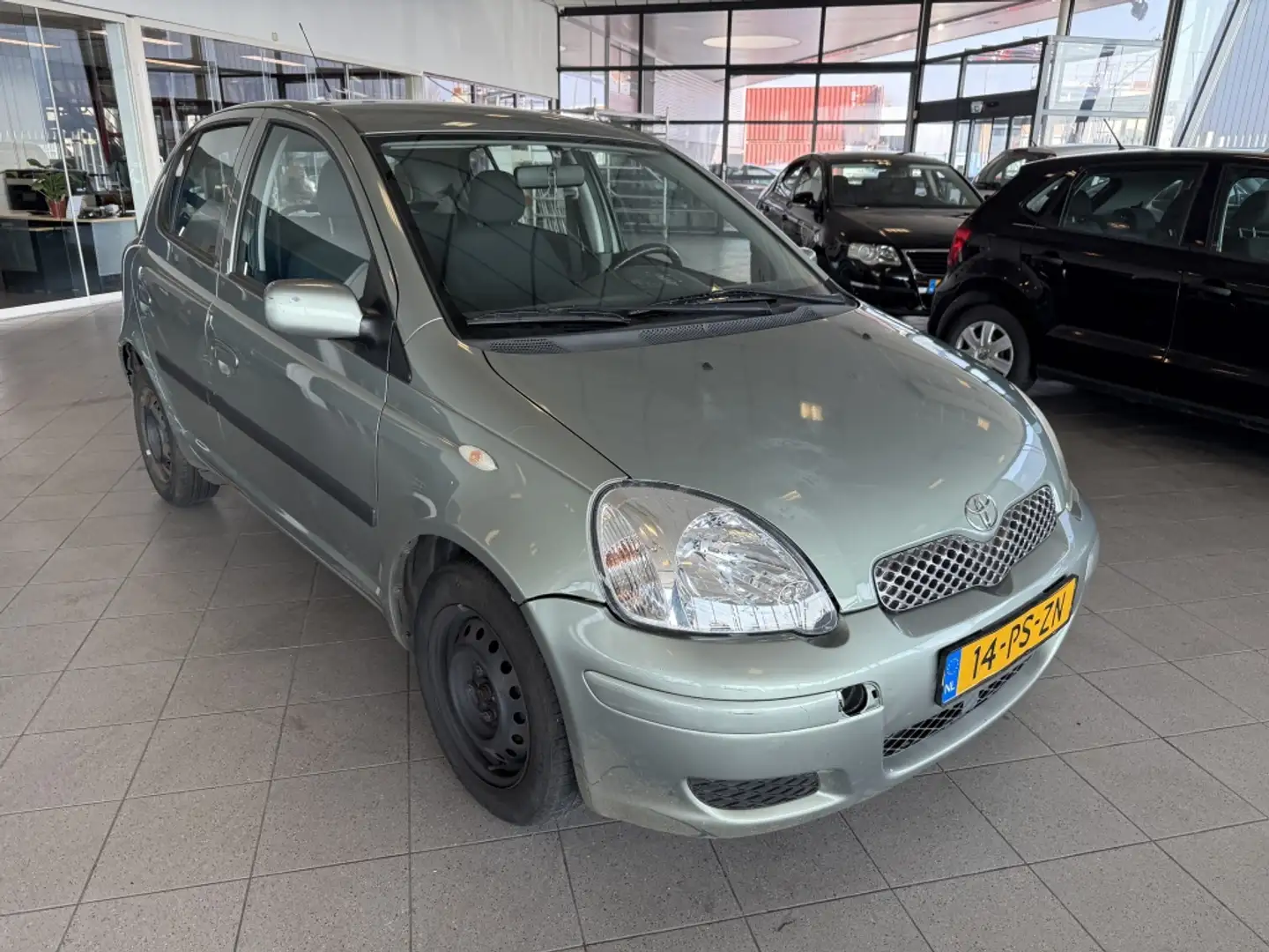 Toyota Yaris 1.3 VVT-i Sol Verde - 2