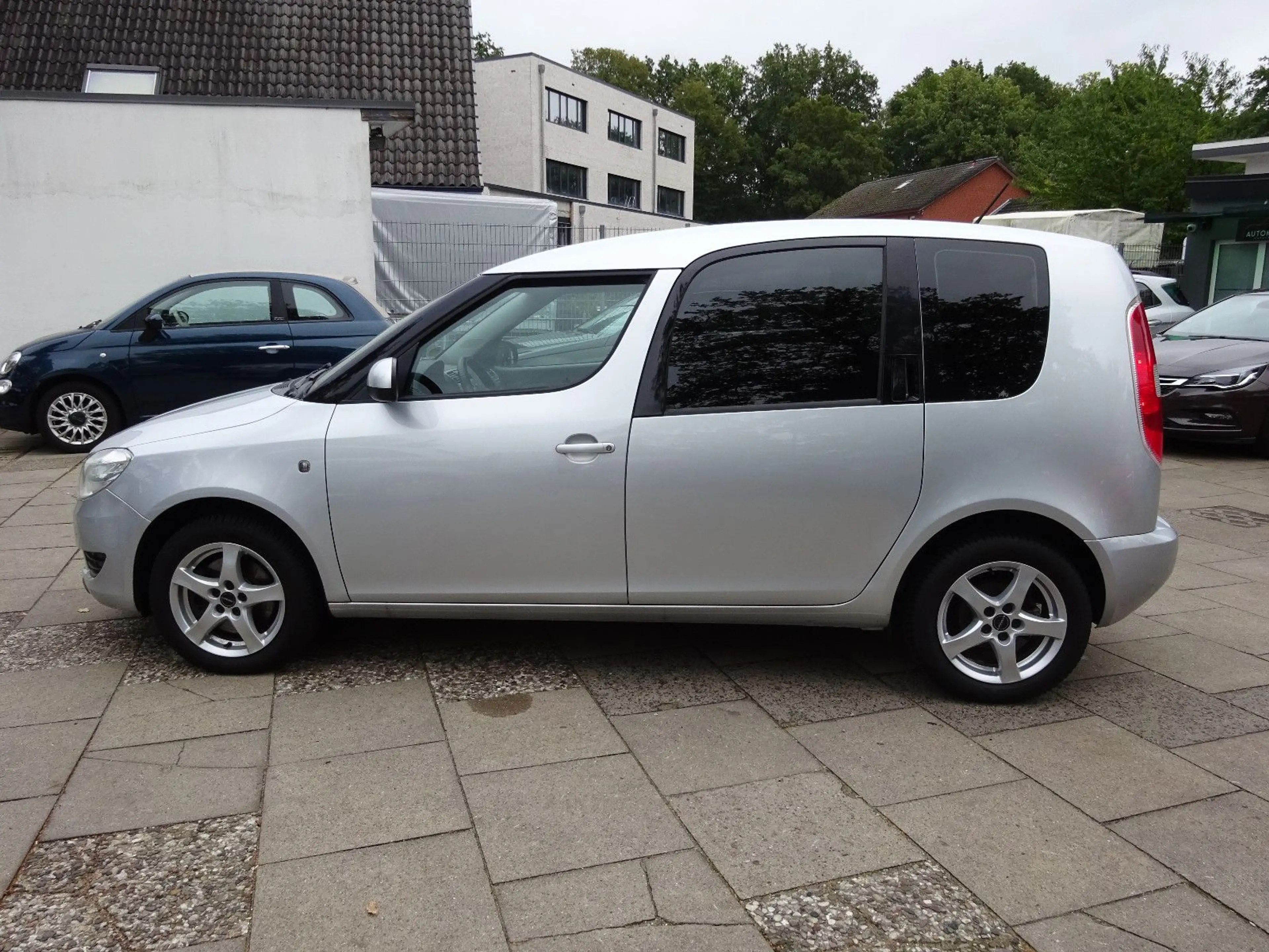 Skoda Roomster Ambition / 2-Hand / Klimaautomatic / PD — photo 8